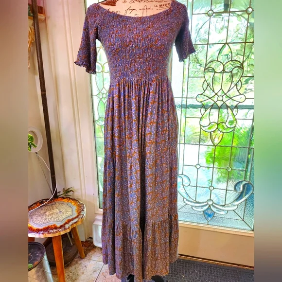 NATURAL LIFE | Dresses | Natural Life Smocked Short Sleeve Maxi Dress M |  Poshmark